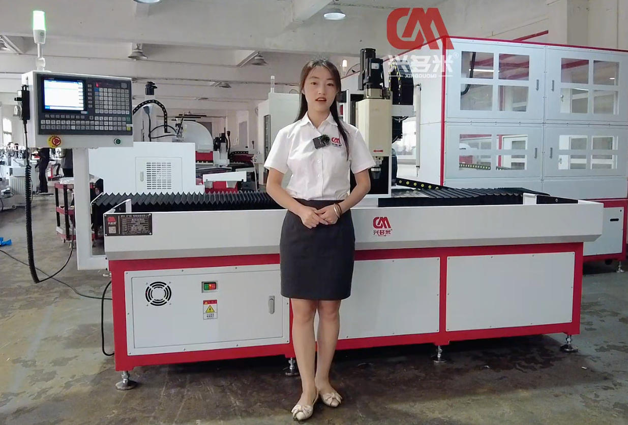 長(zhǎng)型數(shù)控旋鉚機(jī)床介紹